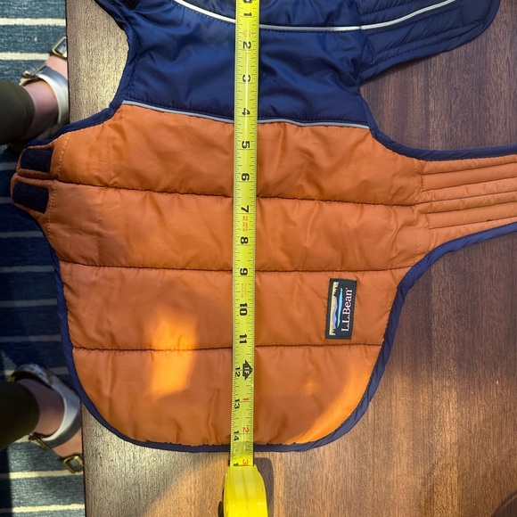 LL Bean Medium Dog Reversible Puffer Coat - Picture 4 of 5